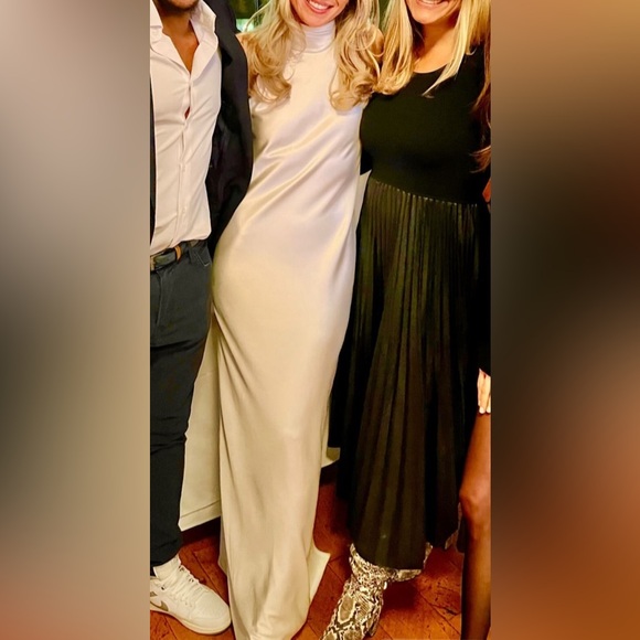 Brandon Maxwell open-back silk charmeuse halter neck gown. - Picture 3 of 9